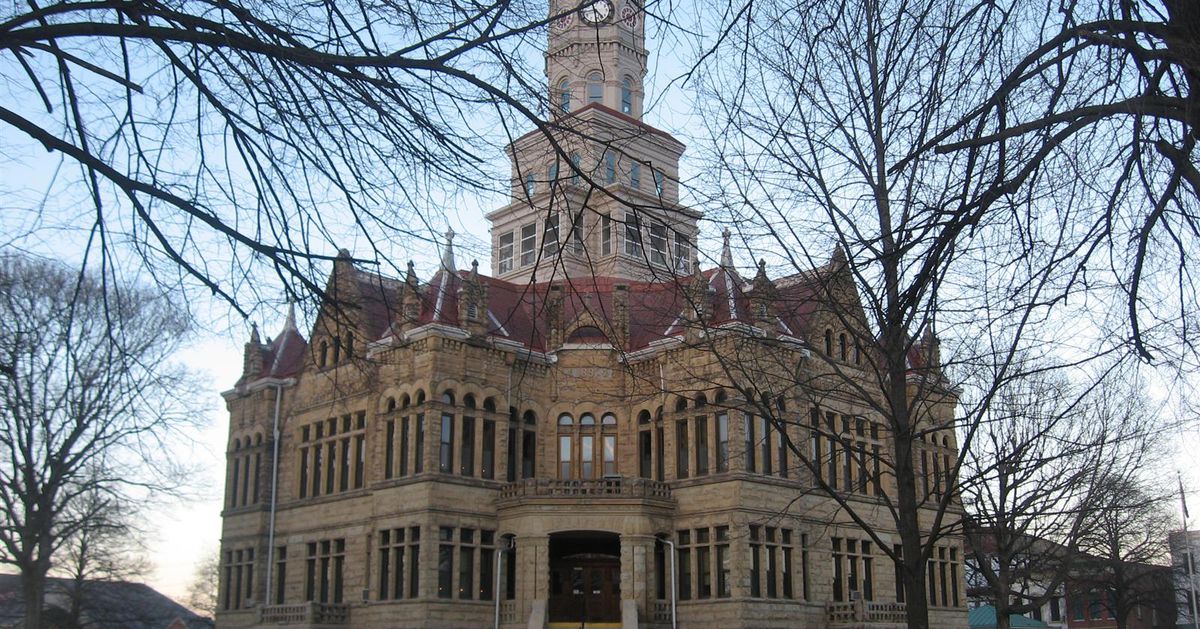 Edgar and Scott counties continue to be Ground Zero, with no
confirmed COVID-19 cases 1