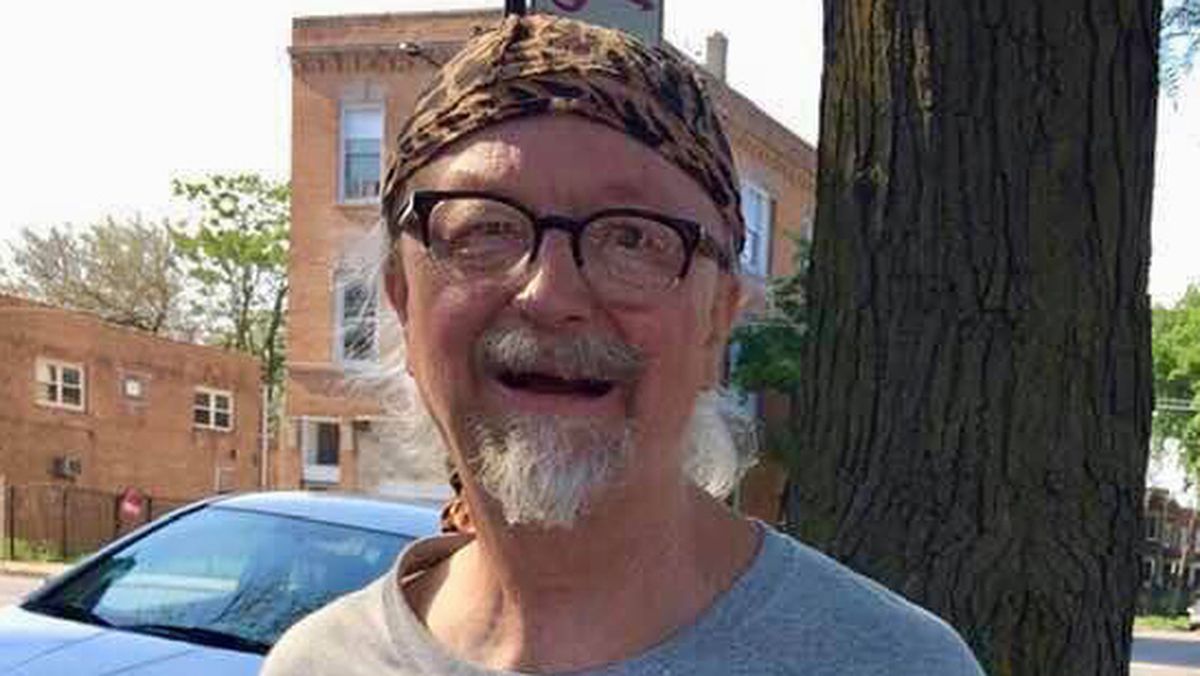 ‘Our movement man,’ a fixture at Chicago protests, loses
life to COVID-19 1