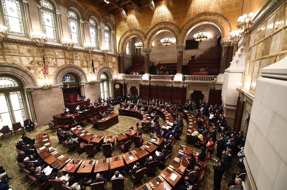 Albany is back in session as N.Y. lawmakers begin voting on
package of coronavirus bills 1