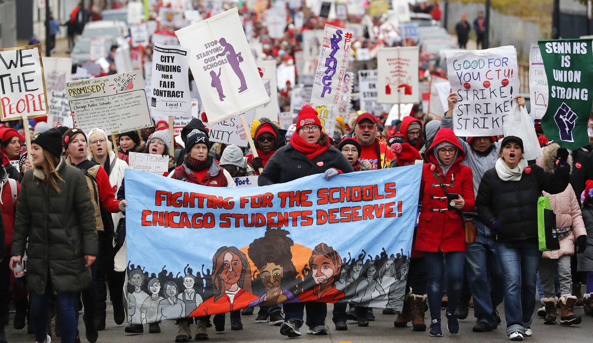Chicago Teachers Union sues Betsy DeVos and CPS over special
education, say policies create ‘impossible burden’ during
coronavirus crisis 1 Chicago Teachers Union sues Betsy DeVos and CPS over special
education, say policies create ‘impossible burden’ during
coronavirus crisis 1