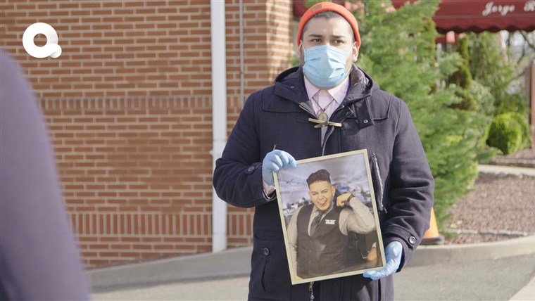 Faith, family and plasma: How one man survived 'the horror
of COVID-19' 1