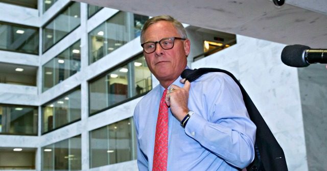 Richard Burr Steps Down as Senate Intelligence Chair amid
Coronavirus Insider Trading Probe 1