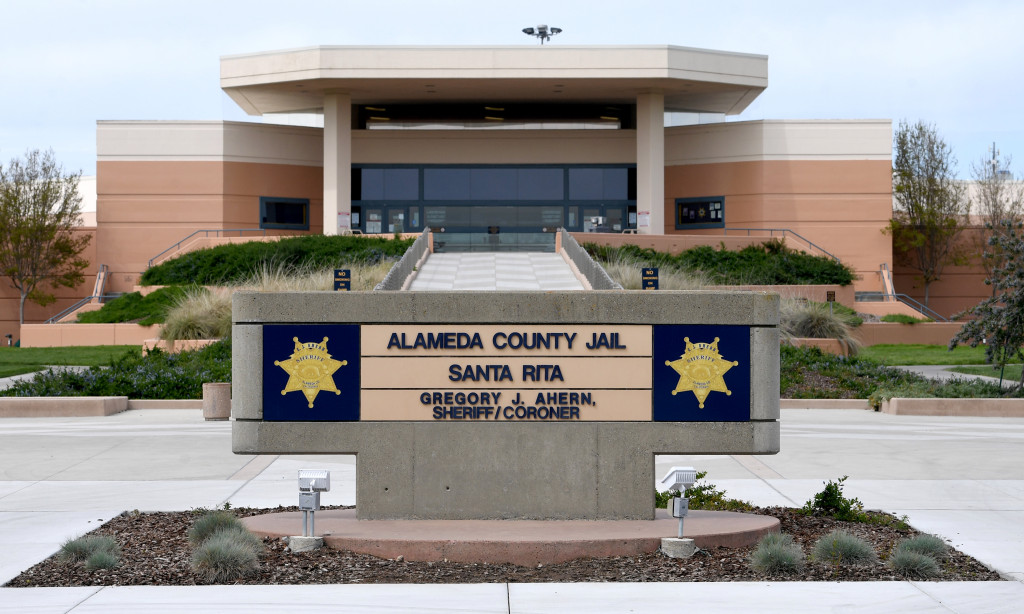Alameda County jail sees spike in positive coronavirus cases
again 1 Alameda County jail sees spike in positive coronavirus cases
again 1