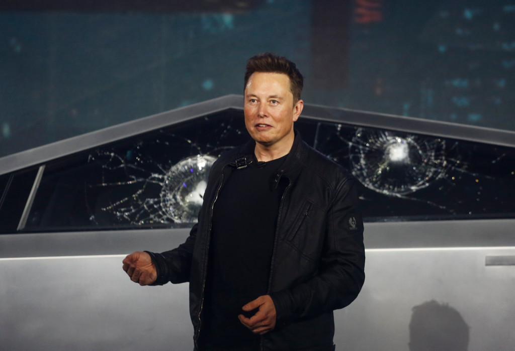 Editorial: Musk, Trump COVID-19 responses put money above
health 1