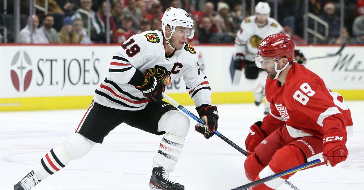 Blackhawks can soon begin small workouts as NHL plans first
move out of coronavirus shutdown 1
