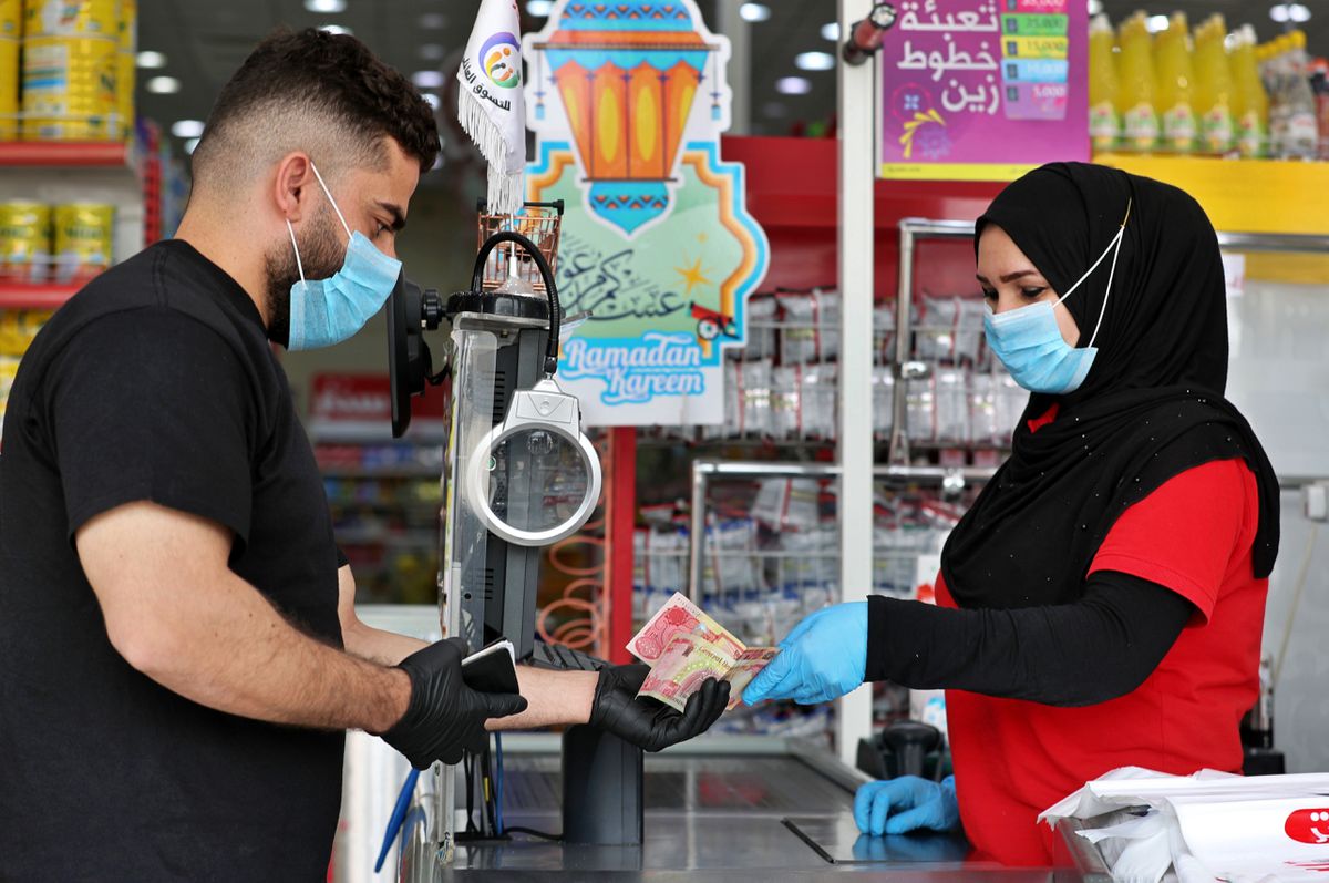 WORLD ROUNDUP: Iraq sees largest spike in coronavirus
cases 1 WORLD ROUNDUP: Iraq sees largest spike in coronavirus
cases 1