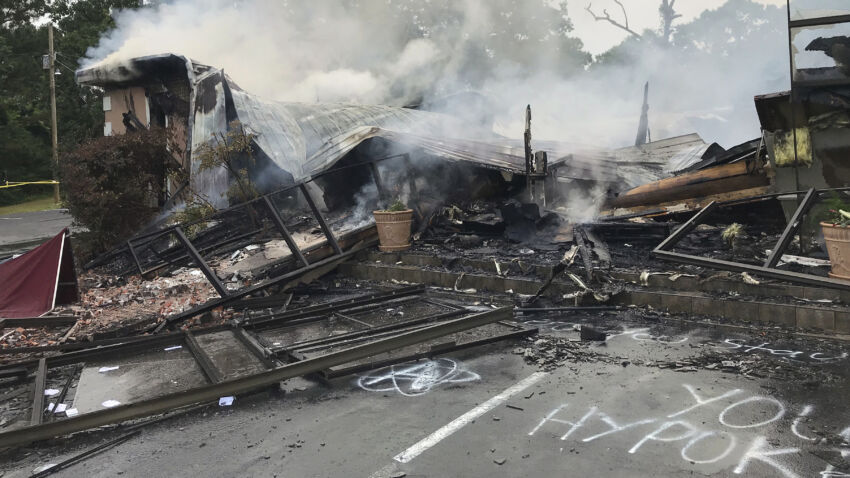 Church that defied coronavirus restrictions is burned to the
ground 1
