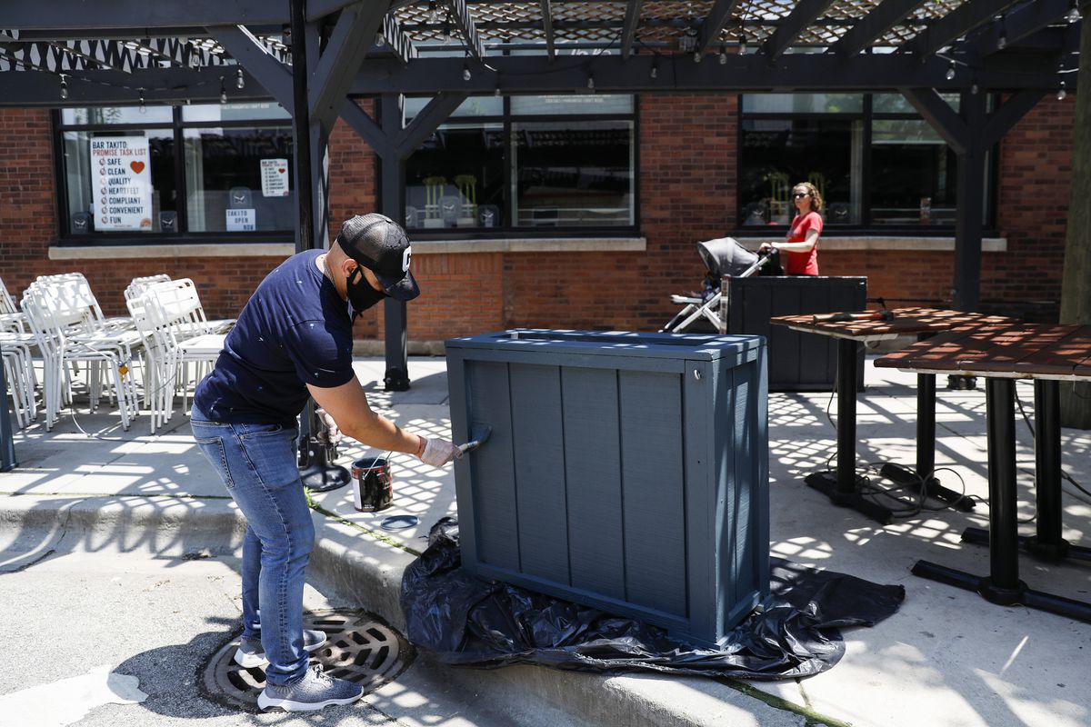 Mayor Lori Lightfoot’s administration outlines Chicago’s
rules for outdoor dining, office capacity under next phase of
city’s coronavirus reopening 1 Mayor Lori Lightfoot’s administration outlines Chicago’s
rules for outdoor dining, office capacity under next phase of
city’s coronavirus reopening 1