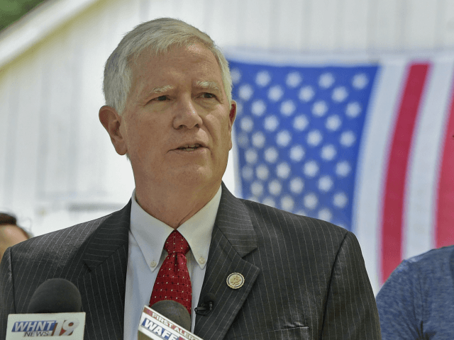 Mo Brooks: 'Thankful' for Those Fighting 'Dictatorial
Government' Coronavirus Shutdowns Around the Country 1