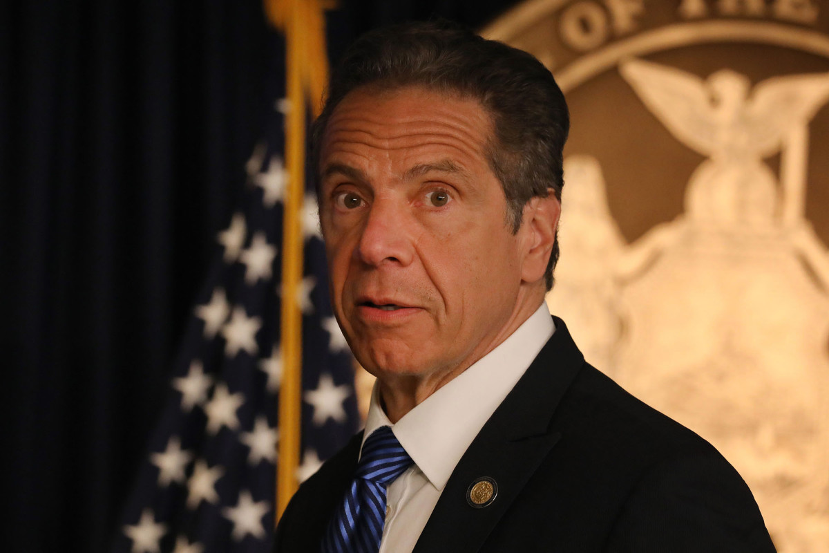 Families of NY workers who died fighting coronavirus will
get death benefits 1