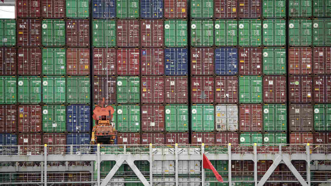 Businesses Try To Navigate The World's Coronavirus Cargo
Pileup 1
