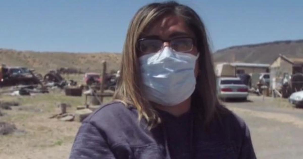 Lack of access to basic needs like running water intensifies
coronavirus fight for Navajo Nation 1