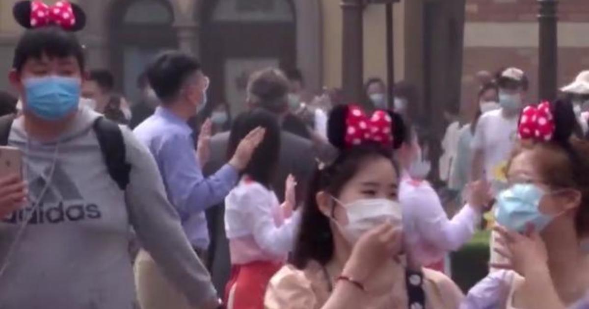 Shanghai Disneyland reopens after coronavirus
lockdown 1