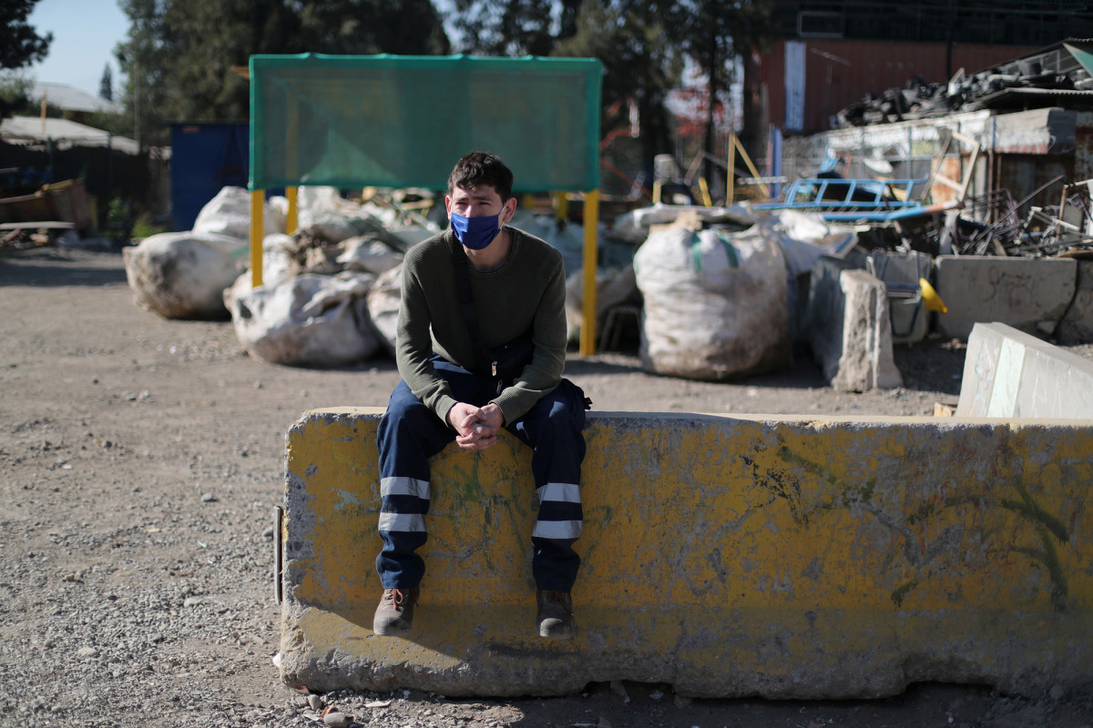 Chile’s trashpickers say recycling latest casualty of
coronavirus 1