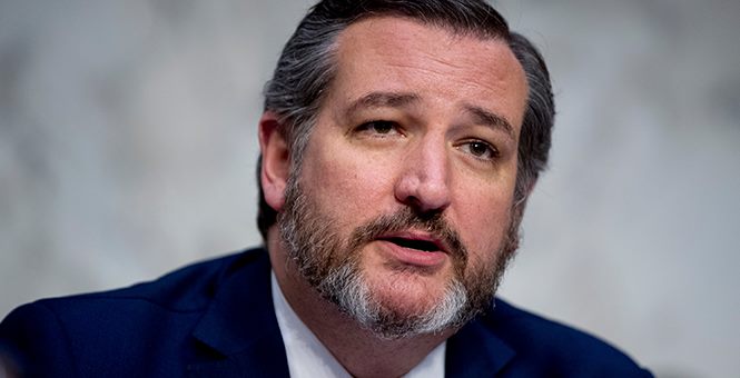 Ted Cruz ROASTS WaPo for 'CCP Propaganda' Claiming
Coronavirus Wasn't a Wuhan Lab Experiment 1