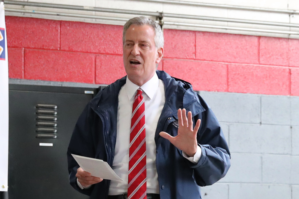 De Blasio says he’s never been tested for coronavirus
despite hospital visits 1