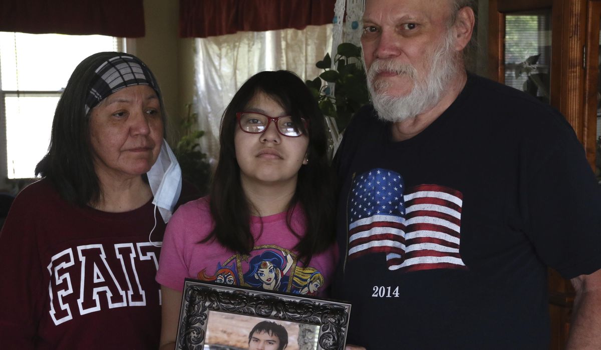 Family recalls man’s struggles before his COVID-19
death 1