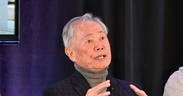 George Takei Says He's Spreading Coronavirus Lie in
Breitbart Chats 1