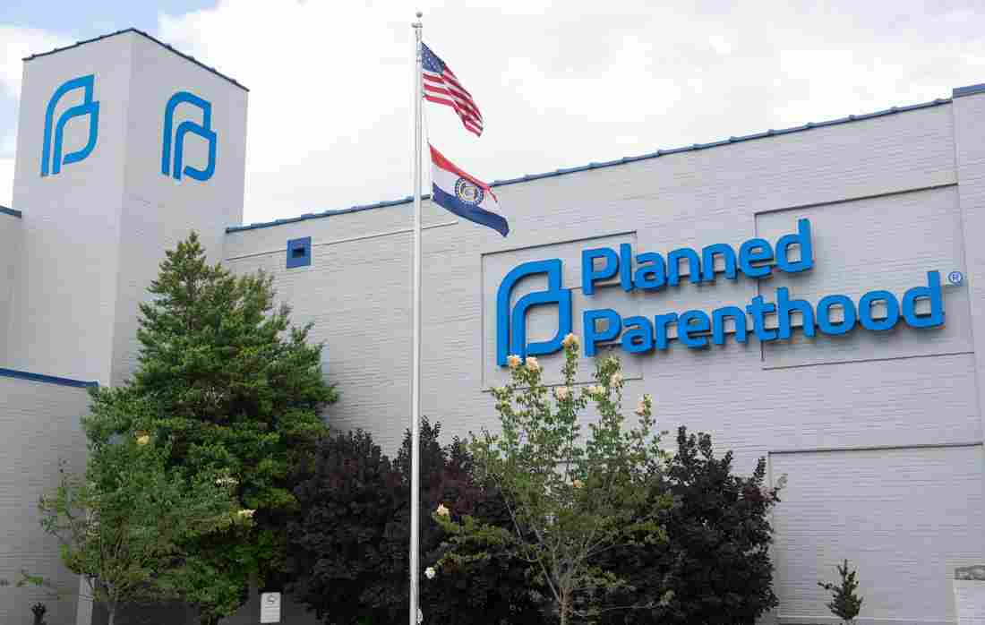 Trump Administration to Planned Parenthood: Return
Coronavirus Relief Funds 1