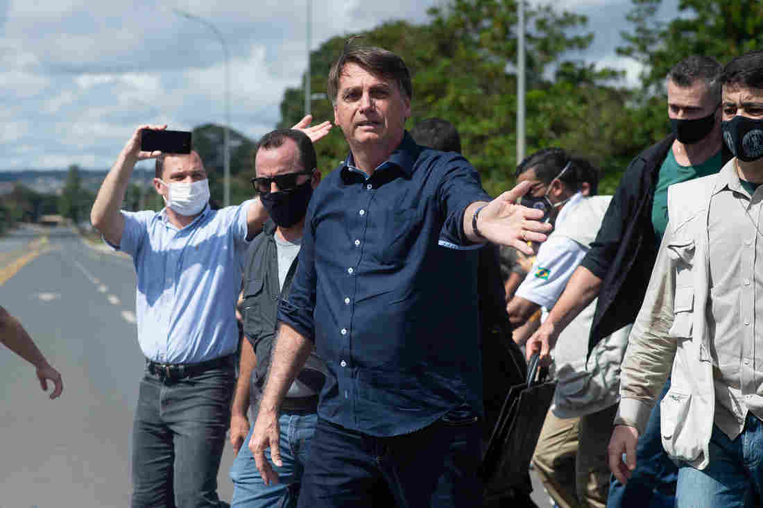 White House Restricts Travel From Brazil, Where Coronavirus
Cases Near 350,000 1