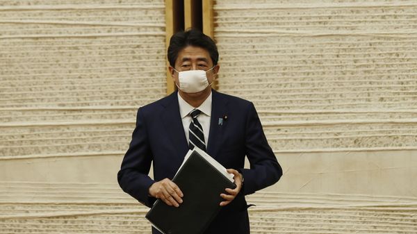 Japan's Shinzo Abe Lifts Coronavirus State Of Emergency As
Critics Swarm 1