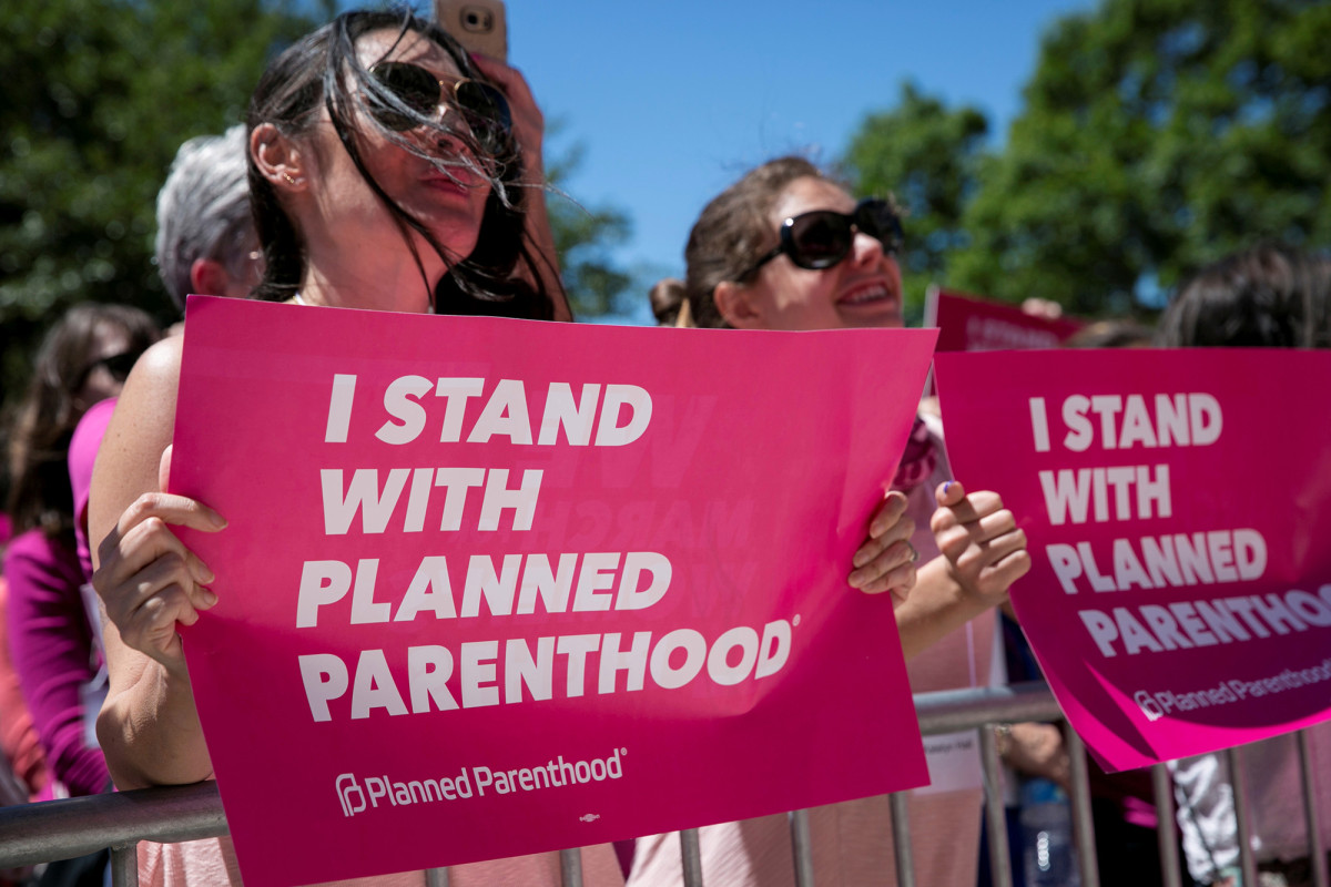 Planned Parenthood affiliates got $80M in coronavirus
stimulus funds, feds say 1