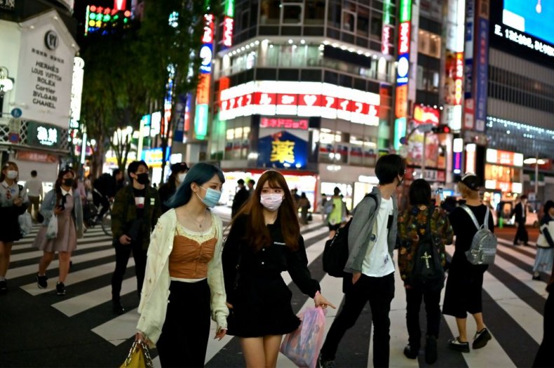 Japan Ends Coronavirus Emergency With 850 Deaths and No
Lockdown 1