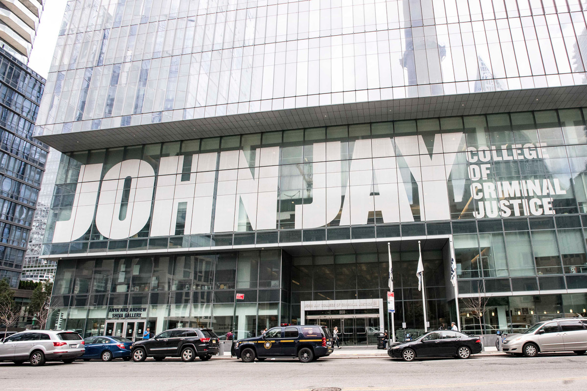 CUNY teachers face ax as $115M in coronavirus budget cuts
loom 1