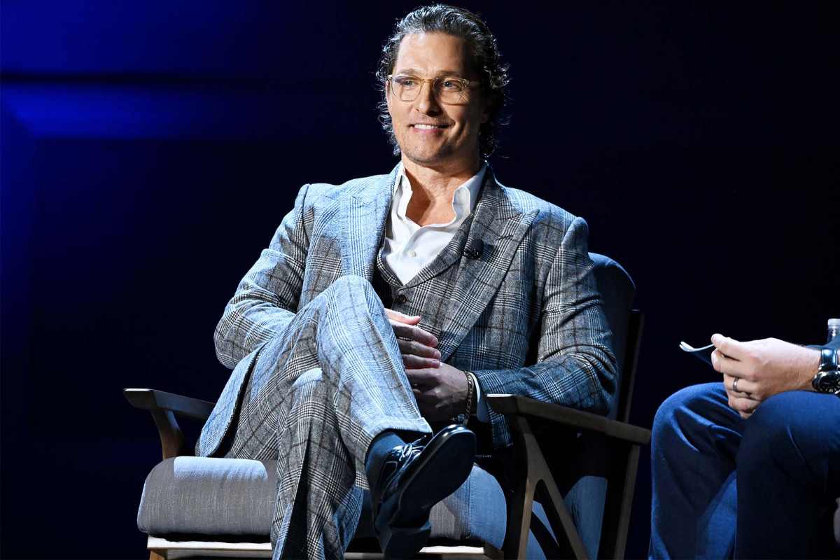 Matthew McConaughey on US’ coronavirus divisions: ‘This is
not about politics’ 1