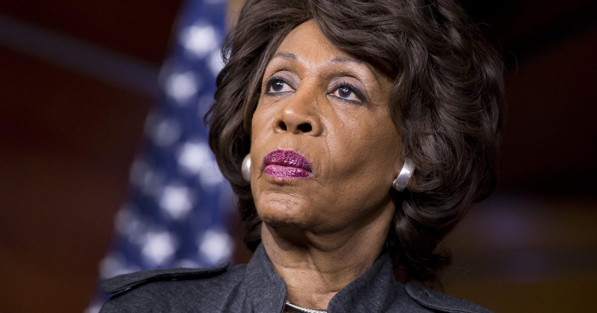 Maxine Waters Says Trump Doesn’t Care About Coronavirus, He
Only Cares About “White Power Pep Rallies” 1