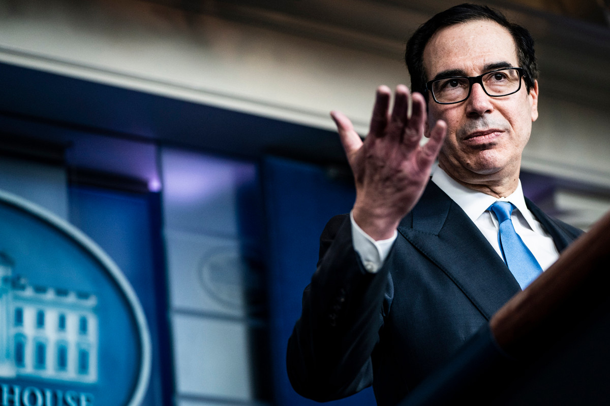 Hundreds of public companies keep coronavirus loans from
federal program 1