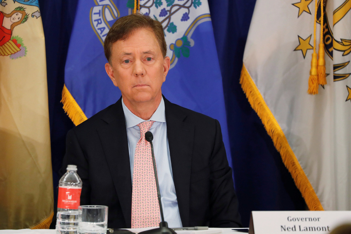 Connecticut’s coronavirus contact tracing plan plagued by
issues: report 1