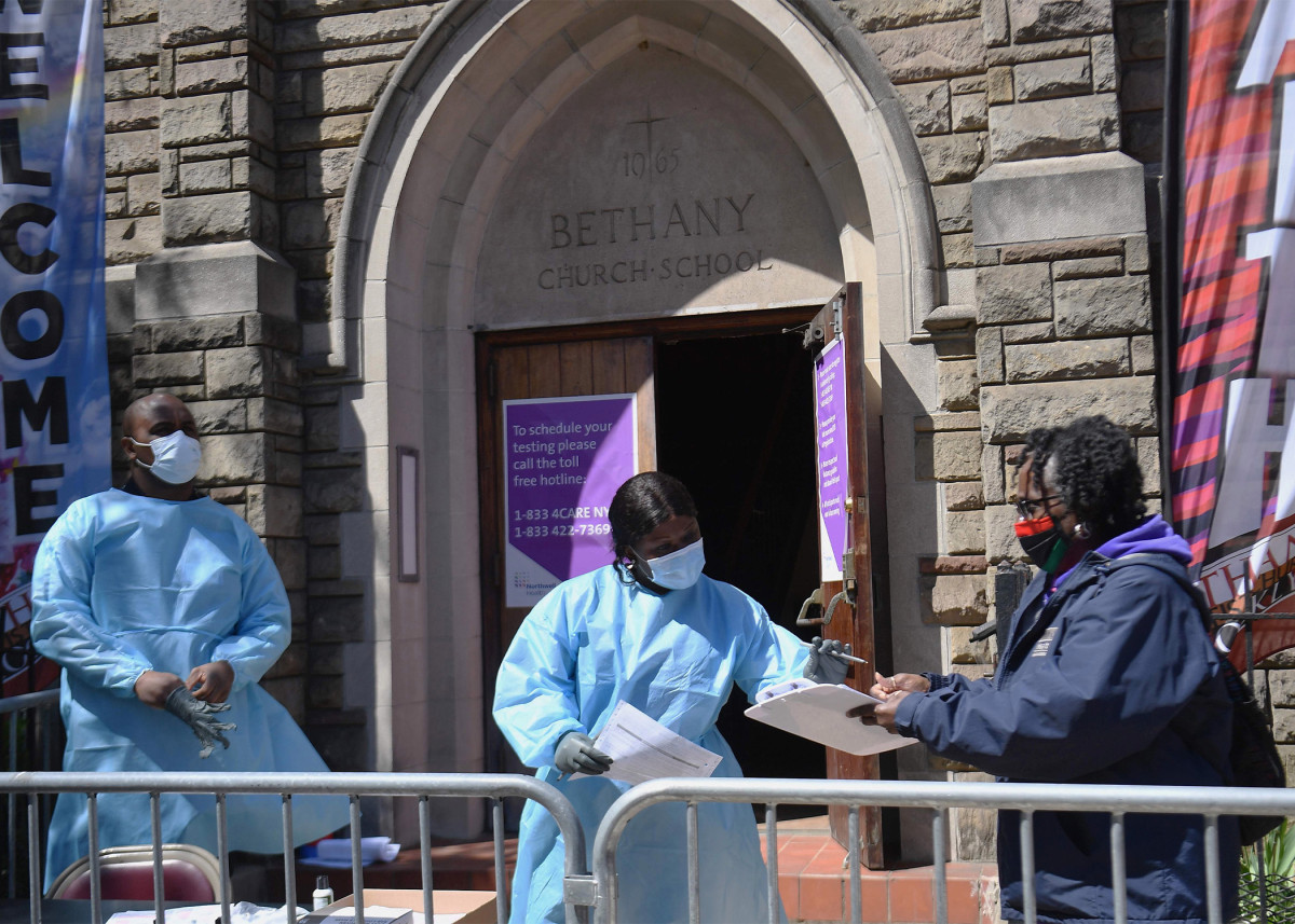 NYC churches hit by coronavirus react cautiously to Trump’s
reopening plan 1