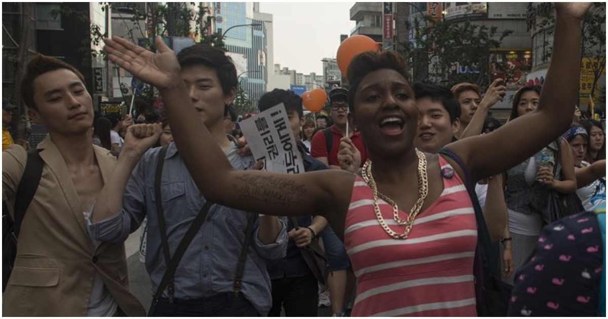South Korean Coronavirus Outbreak Linked to Gay
Nightclubs 1