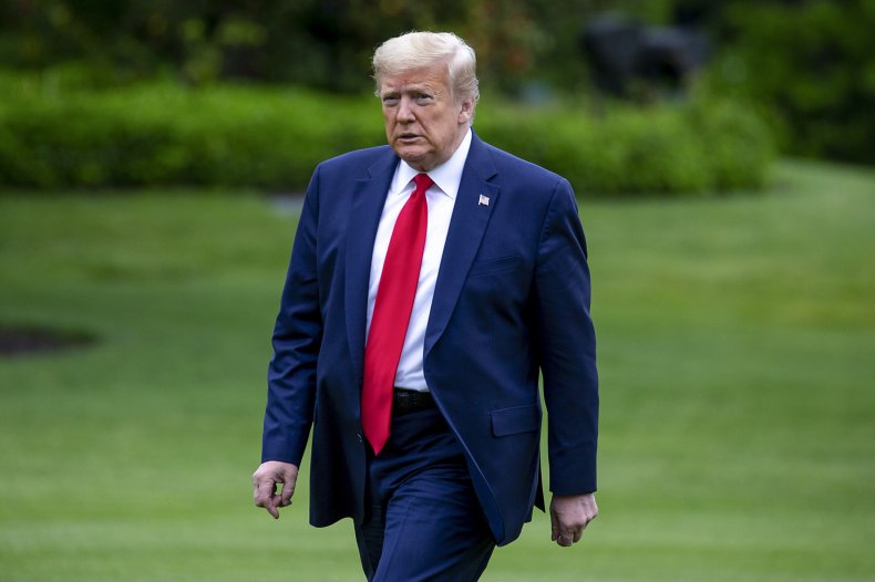 Key Swing State Voters Disapprove of Donald Trump's
Coronavirus Handling: Polls 1