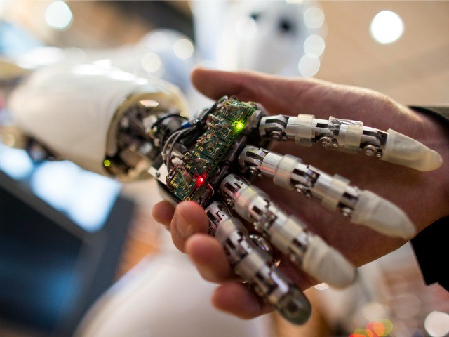 Boston U. Will Use Robots for Student Coronavirus
Testing 1