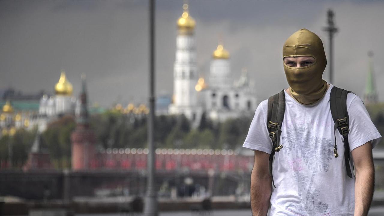 As Russia Now Has World's 3rd Most COVID-19 Cases, Med
Students Being Thrown To Front Lines 1