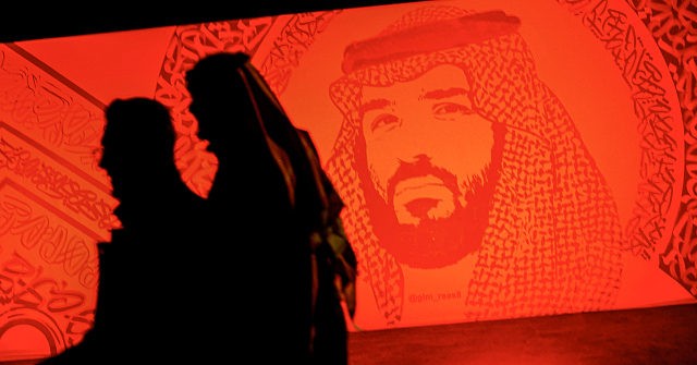 Strict Coronavirus Curfew to Remain in Saudi Arabia for End
of Ramadan 1