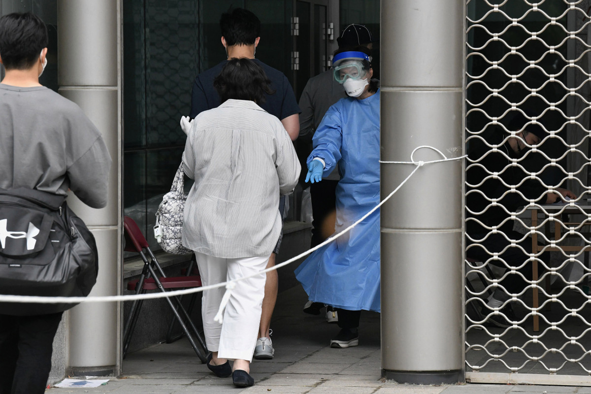 South Korean clubs will use QR codes to log visitors amid
coronavirus 1