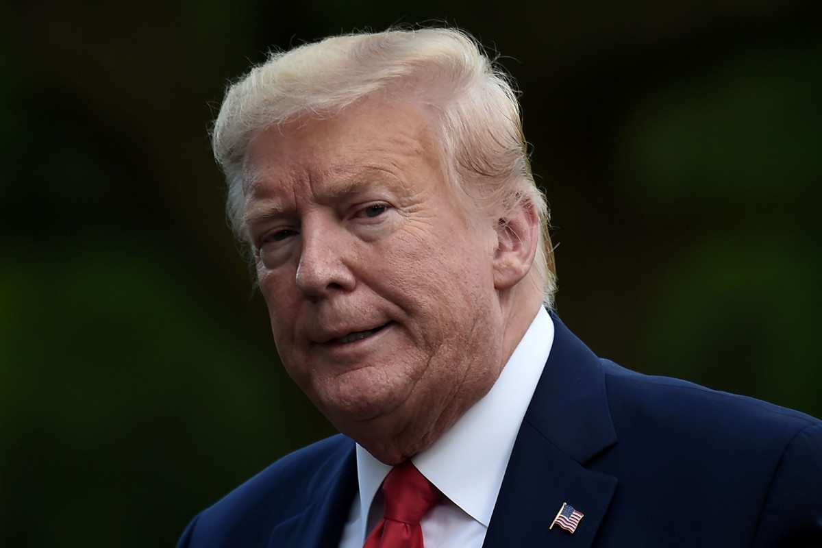 Trump expresses ‘heartfelt sympathy’ as US passes 100,000
coronavirus deaths 1