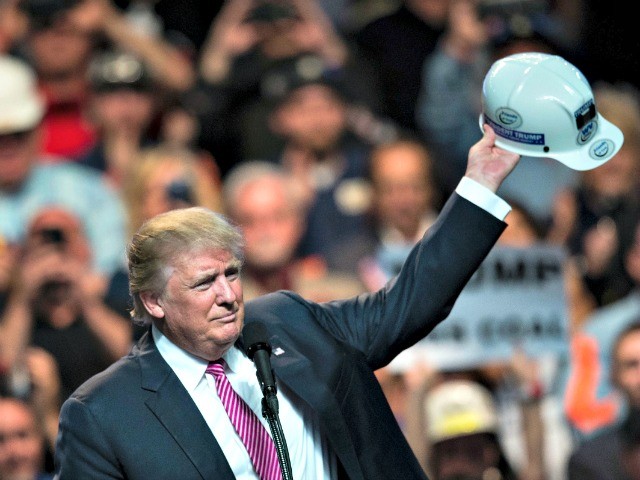 Poll: More Voters Trust Trump over Biden for
Post-Coronavirus Economic Recovery 1