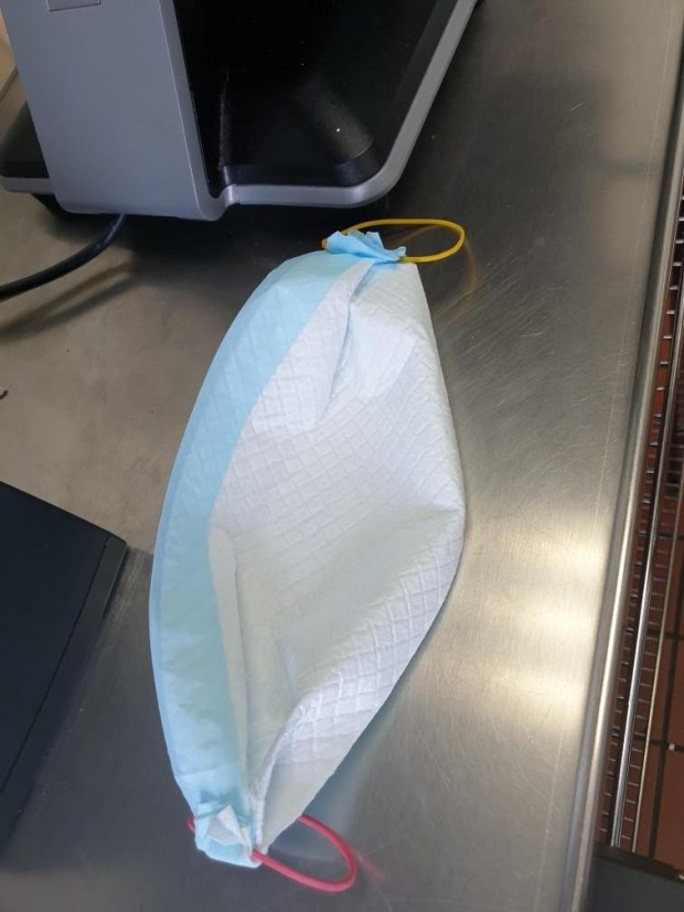 Allegedly told to wear masks out of dog diapers, Oakland
McDonald’s workers strike after COVID-19 outbreak 1