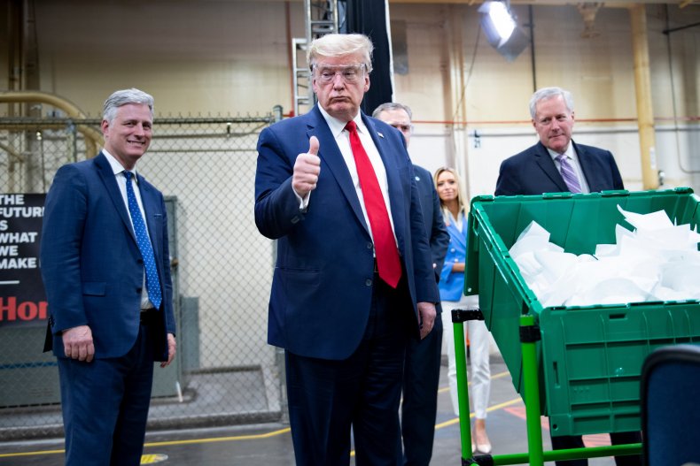 Donald Trump Says He Can't Sleep Thinking About Coronavirus
Victims, Sends Message to Families 'We Love You, We're with
You' 1