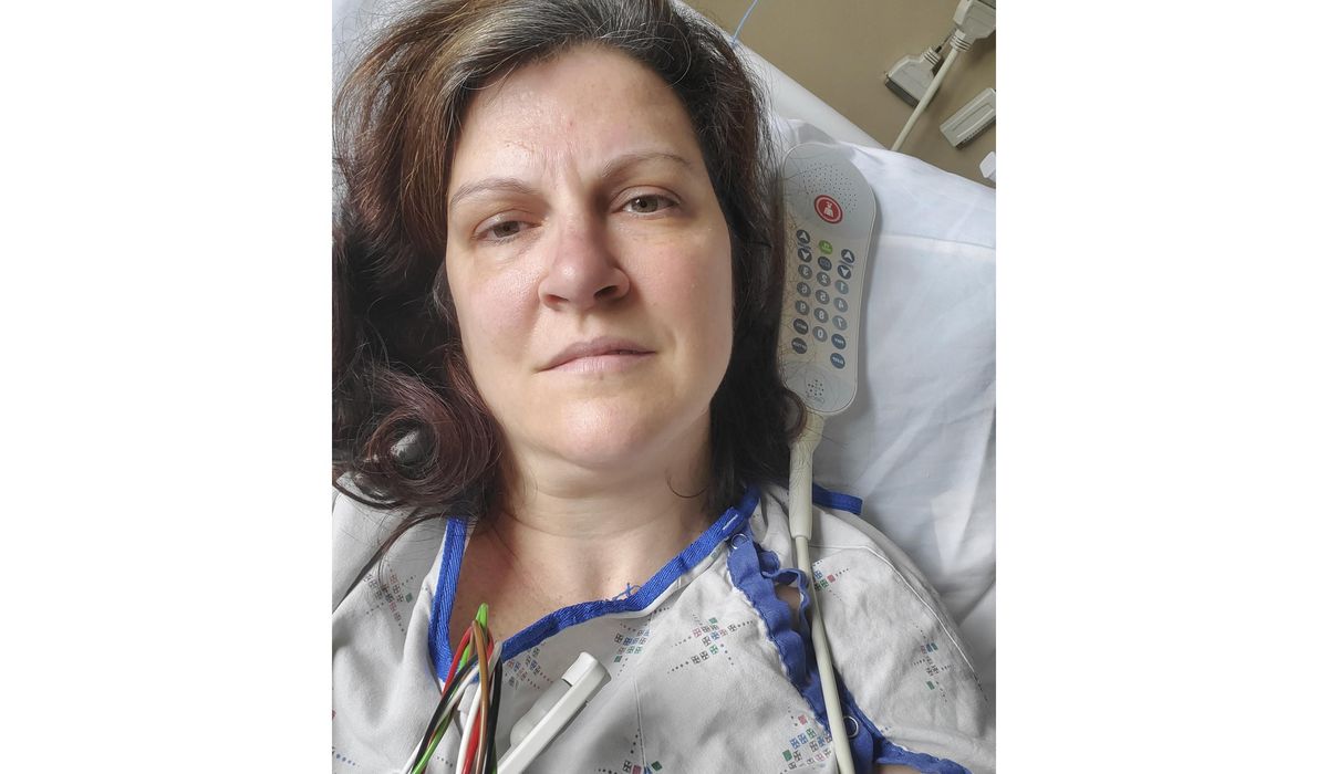 Dangerous blood clots pose a perplexing coronavirus
threat 1