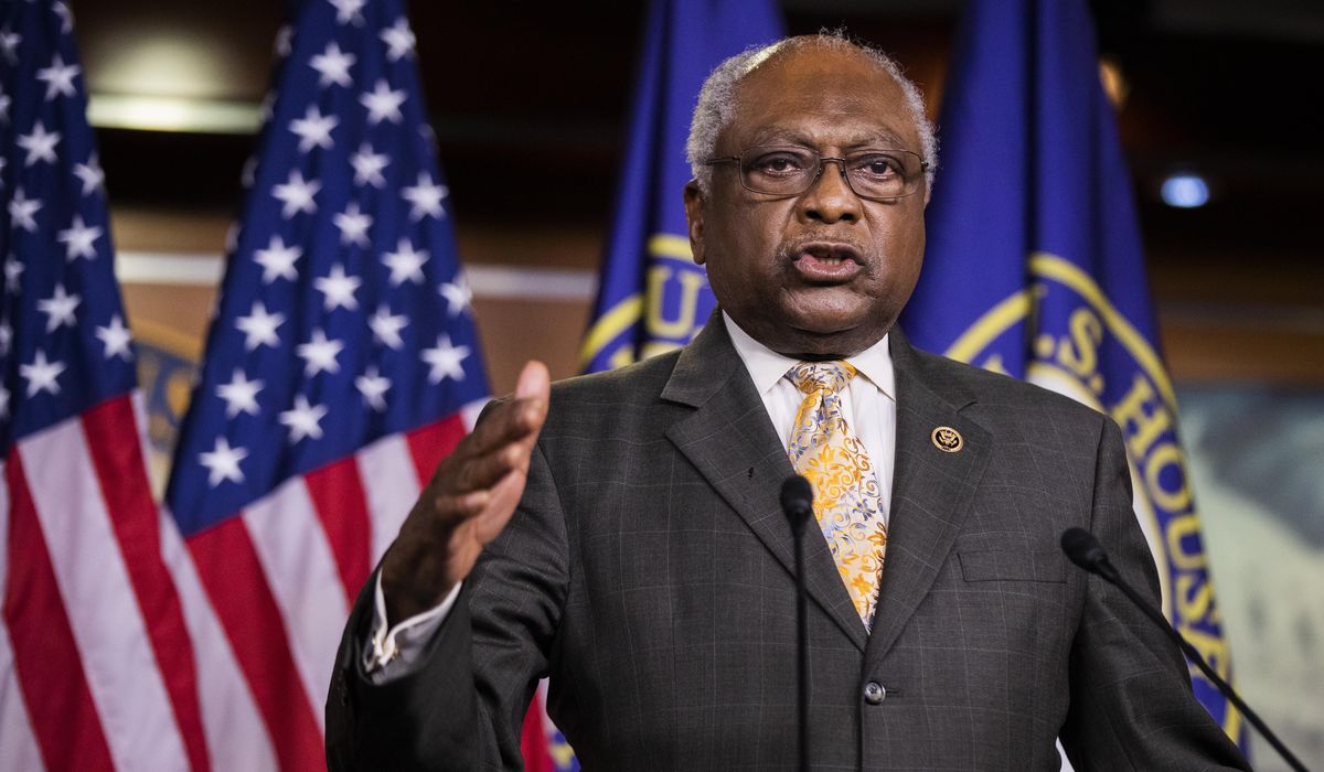 House Democrats ask 5 companies to return coronavirus
aid 1