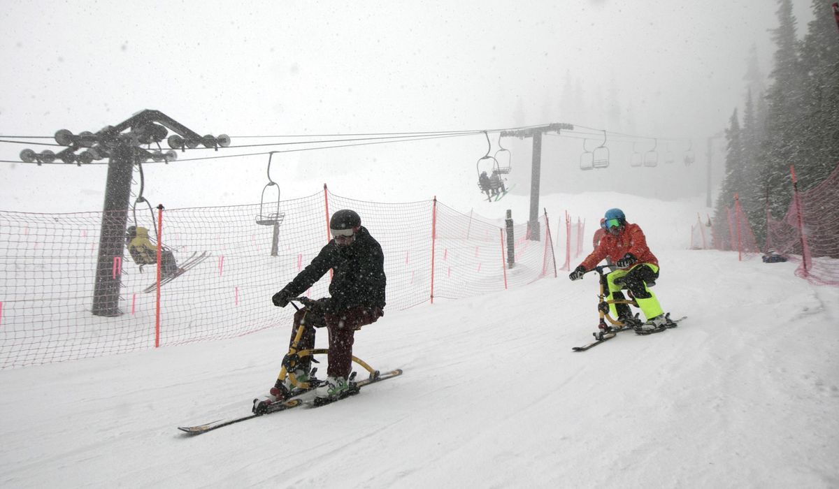 Skiing in Colorado to resume amid coronavirus
pandemic 1