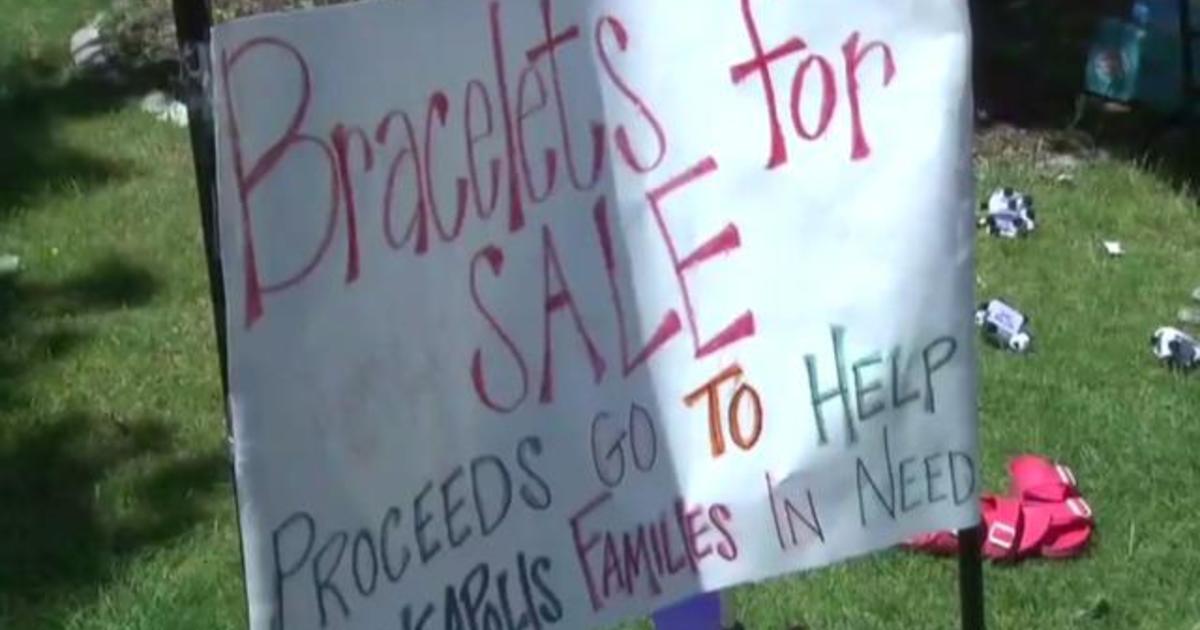 9-year-old raises thousands for black-owned businesses
destroyed in protests 1