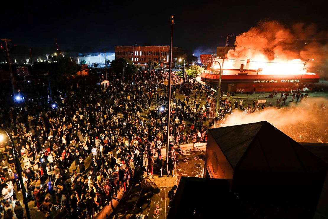 Let This Sink In: Churches Are Shuttered Over COVID-19
Fears, But Violent Anarchists Are Allowed to Congregate with
Impunity 1