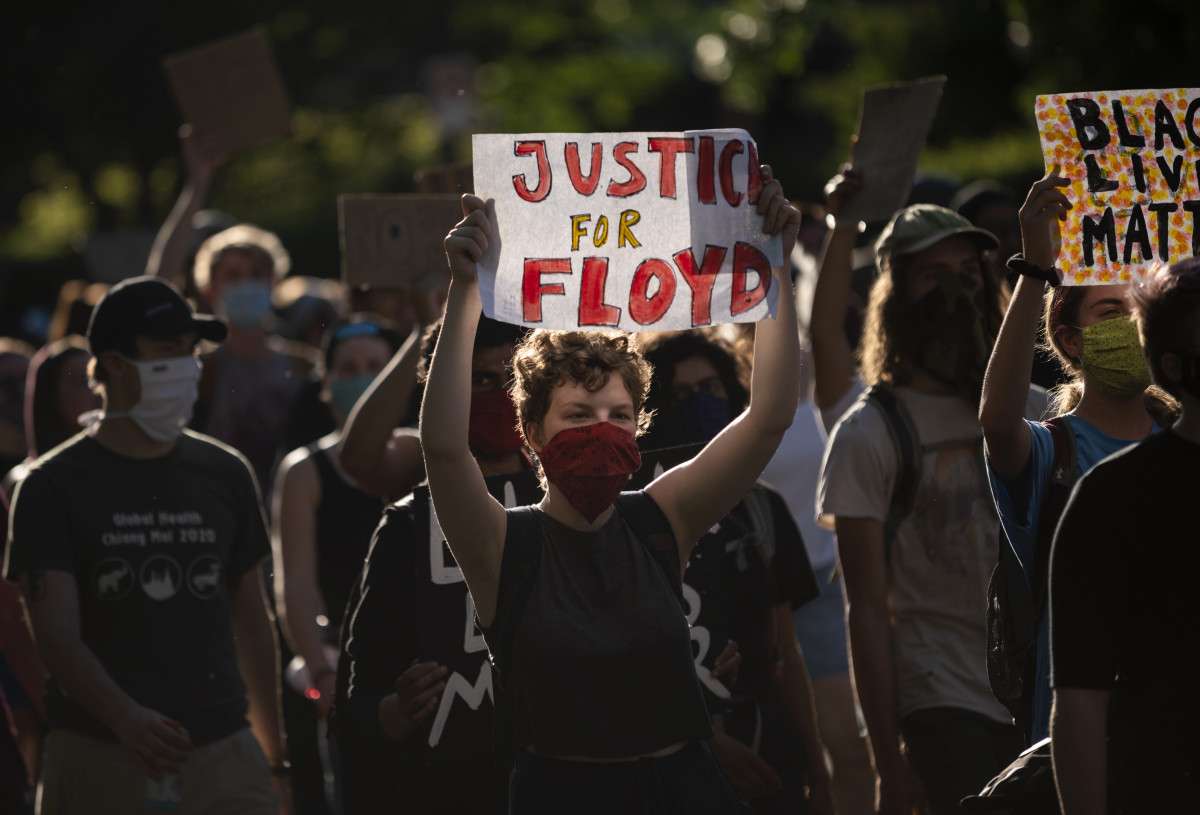 Early test results show only a few Minnesota protesters got
coronavirus 1