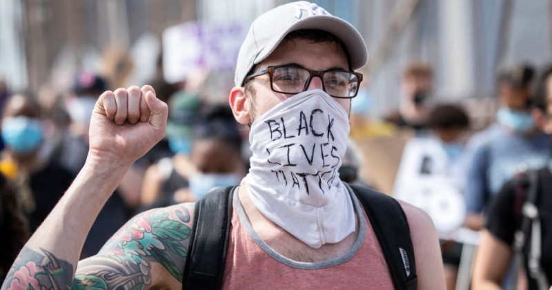 NYC Tells COVID Contact Tracers Not to Ask People if They
Attended BLM Protests 1